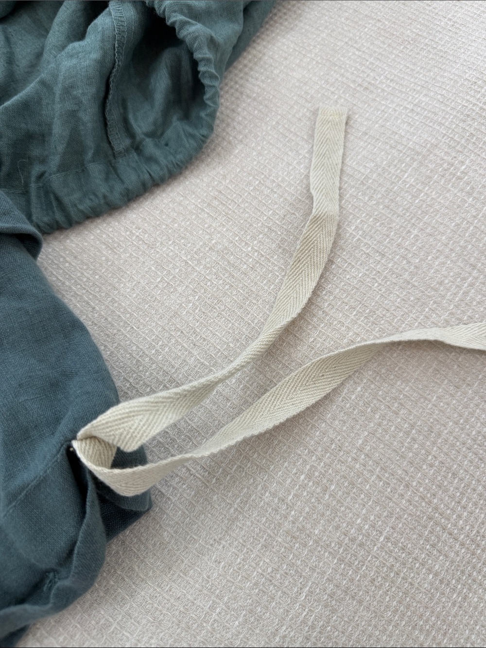 Quince European linen duvet, cover ONLY in Ocean NWT - Picture 2 of 4